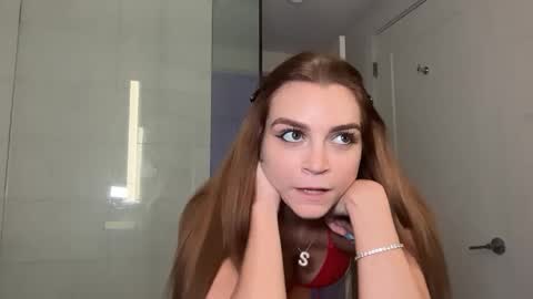 Snapshot of summergracexxx chatting on 06/08/26, 04:35 Summer online show from 06/08/26, 04:35