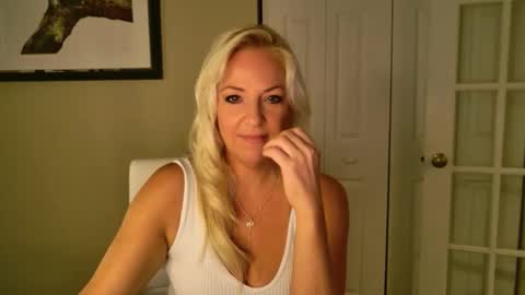 Amber online show from 09/13/25, 08:52