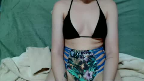 The real sugar baby  Sam Summer  online show from 10/06/25, 09:40