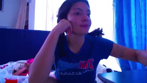 moon1 online show from 11/18/25, 09:30