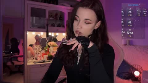 Snapshot of sun_for_you chatting on 01/10/25, 02:45 Miss Nelly online show from 01/10/25, 02:45