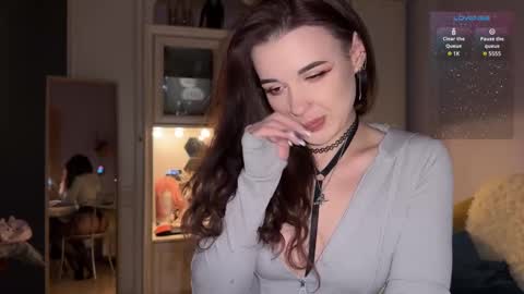 Snapshot of sun_for_you chatting on 02/14/25, 11:42 Miss Nelly online show from 02/14/25, 11:42