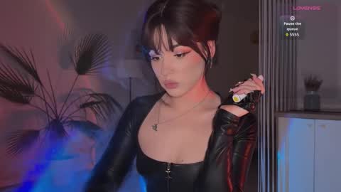 Snapshot of sun_for_you chatting on 10/11/25, 02:48 Miss Nelly online show from 10/11/25, 02:48