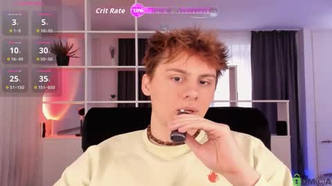 Snapshot of sunburn_boy chatting on 10/20/25, 06:47 Emilio online show from 10/20/25, 06:47