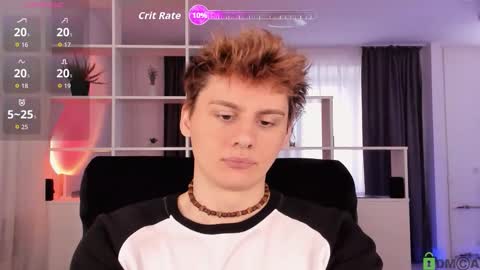 Snapshot of sunburn_boy chatting on 10/27/25, 07:56 Emilio online show from 10/27/25, 07:56