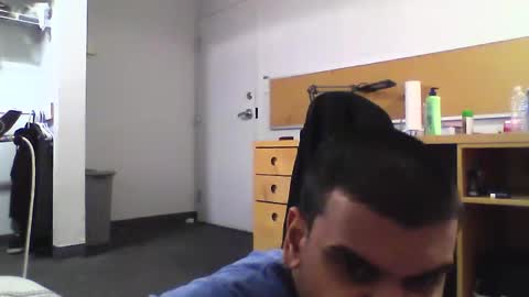 Snapshot of sundoog chatting on 01/05/26, 11:52 Sundoog online show from 01/05/26, 11:52