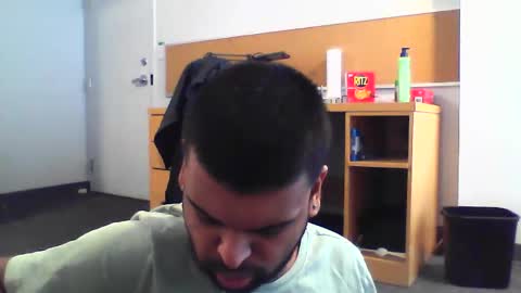 Snapshot of sundoog chatting on 01/15/26, 04:44 Sundoog online show from 01/15/26, 04:44