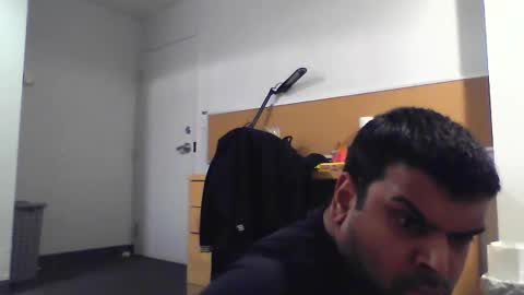 Snapshot of sundoog chatting on 02/09/26, 12:47 Sundoog online show from 02/09/26, 12:47