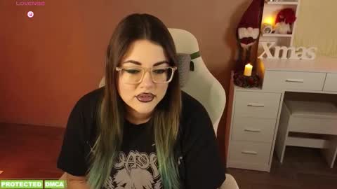 Tina. Im topless model  online show from 12/15/25, 09:02