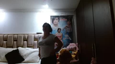 Snapshot of sunflower_dance chatting on 05/26/26, 11:34 Jeraldine online show from 05/26/26, 11:34