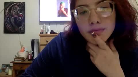 Sunnie Syns online show from 12/22/25, 11:02