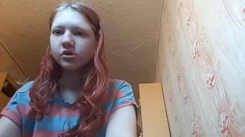 Snapshot of sungpiggott chatting on 05/17/26, 10:11 sungpiggott online show from 05/17/26, 10:11