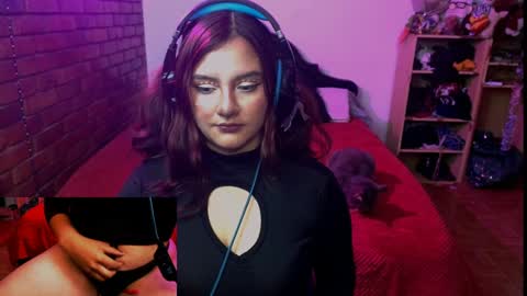 sunny online show from 12/24/24, 04:44