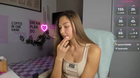 Snapshot of sunlightsofia chatting on 11/13/25, 03:00 Sofia online show from 11/13/25, 03:00