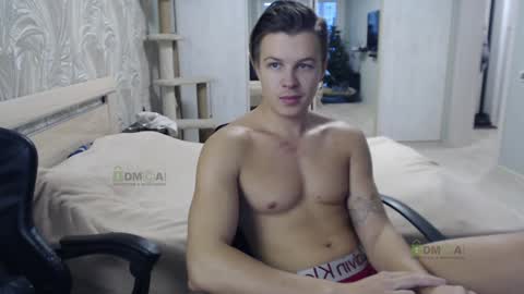 Snapshot of sunny1girl chatting on 12/29/24, 02:38 Alice and Sergey online show from 12/29/24, 02:38