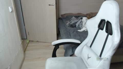 Snapshot of sunny1girl chatting on 02/03/25, 05:03 Alice and Sergey online show from 02/03/25, 05:03