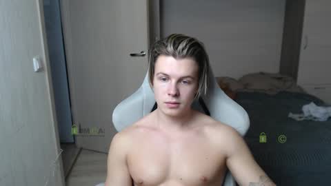 Snapshot of sunny1girl chatting on 02/09/25, 12:30 Alice and Sergey online show from 02/09/25, 12:30