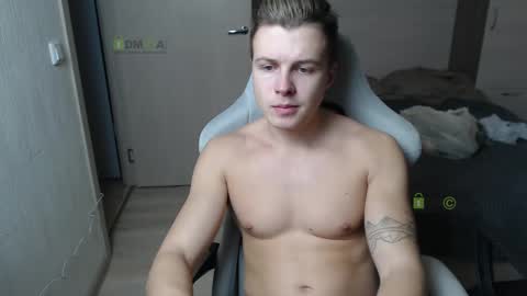 Snapshot of sunny1girl chatting on 02/09/25, 05:54 Alice and Sergey online show from 02/09/25, 05:54
