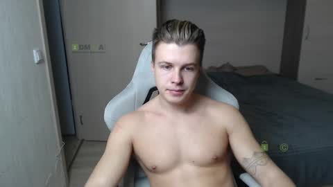 Snapshot of sunny1girl chatting on 02/12/25, 02:43 Alice and Sergey online show from 02/12/25, 02:43