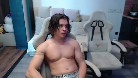 Snapshot of sunny1girl chatting on 07/04/26, 08:09 Alice and Sergey online show from 07/04/26, 08:09