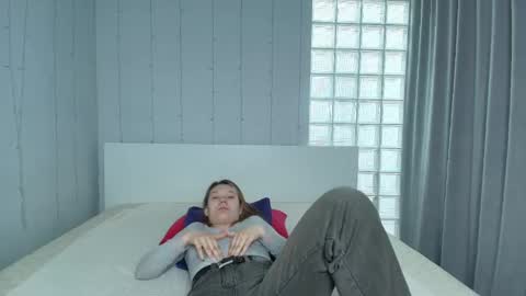 Snapshot of sunny__sammy chatting on 05/10/26, 01:22 Sammy online show from 05/10/26, 01:22
