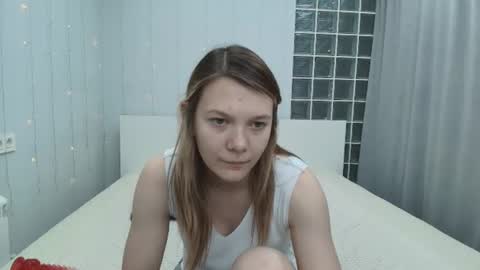 Snapshot of sunny__sammy chatting on 06/09/26, 01:28 Sammy online show from 06/09/26, 01:28