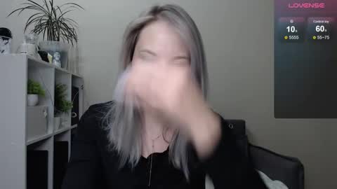 Naomi online show from 12/16/24, 04:05