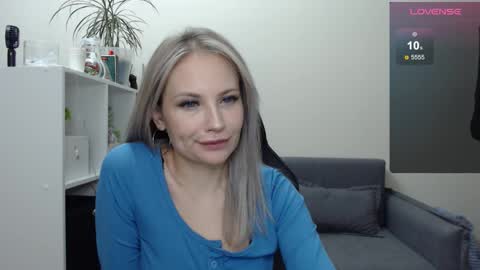 Naomi online show from 02/10/25, 03:32