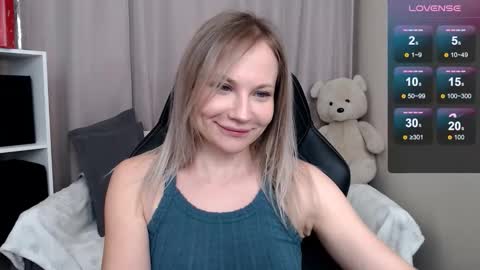 Naomi online show from 02/25/26, 02:21