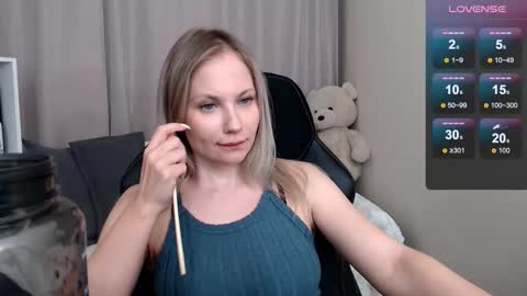 Naomi online show from 02/25/26, 02:27