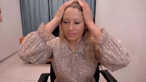 Sarah online show from 09/11/25, 08:36