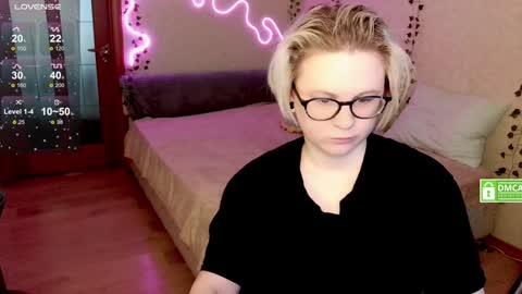 sunny mood online show from 01/19/25, 09:44