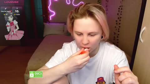 sunny mood online show from 02/26/25, 10:36