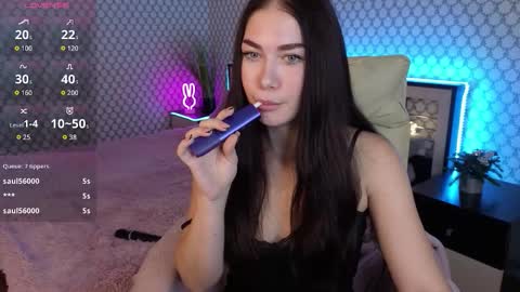 S U N N Y online show from 10/07/25, 01:19