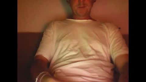 Snapshot of sunnygun0 chatting on 09/21/25, 05:47 sunnygun0 online show from 09/21/25, 05:47