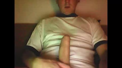 Snapshot of sunnygun0 chatting on 09/27/25, 07:08 sunnygun0 online show from 09/27/25, 07:08