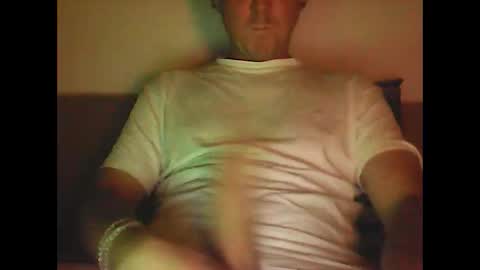 Snapshot of sunnygun0 chatting on 10/07/25, 06:05 sunnygun0 online show from 10/07/25, 06:05