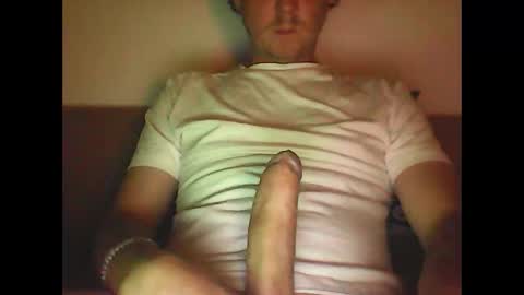 Snapshot of sunnygun0 chatting on 10/11/25, 07:56 sunnygun0 online show from 10/11/25, 07:56