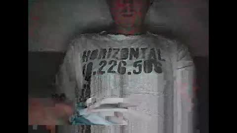 Snapshot of sunnygun0 chatting on 10/25/25, 04:57 sunnygun0 online show from 10/25/25, 04:57