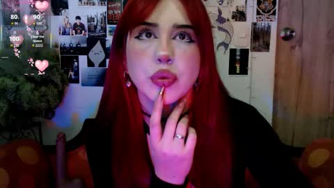 Snapshot of sunnyhottt chatting on 11/13/25, 01:26 Maria online show from 11/13/25, 01:26