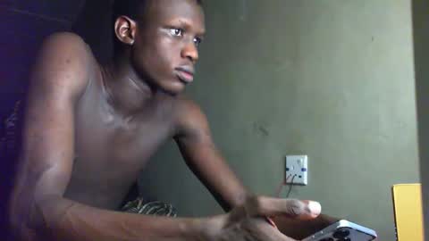 Sunnyblack2 online show from 10/17/25, 10:07