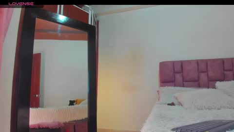 Snapshot of sunnyleonz chatting on 01/04/25, 10:55 Sunny Leon Z online show from 01/04/25, 10:55