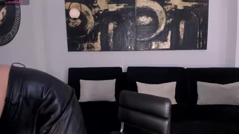 Sunny Rivers online show from 11/28/25, 04:42