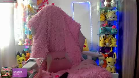     RAVENCLAU GIRL  online show from 02/12/25, 08:40