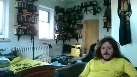 Snapshot of sunr1sa chatting on 11/22/25, 08:13 sunr1sa online show from 11/22/25, 08:13