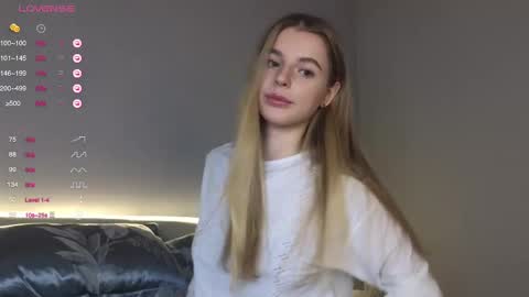 Snapshot of sunshine_diana_ chatting on 02/12/25, 07:44 Di online show from 02/12/25, 07:44