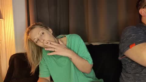 Snapshot of sunshine_diddy chatting on 01/15/25, 09:41 Ava online show from 01/15/25, 09:41