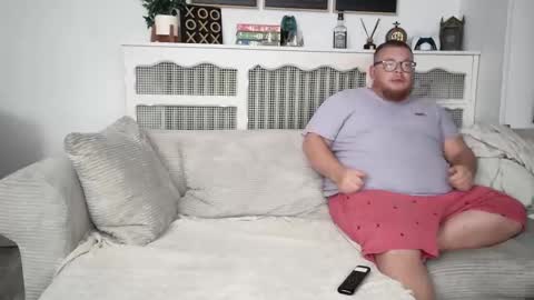 Snapshot of sunshine_diddy chatting on 03/08/25, 09:29 Ava online show from 03/08/25, 09:29