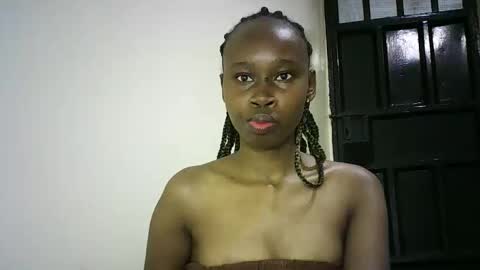 Snapshot of sunshine_g chatting on 10/05/25, 04:27 Sunshine online show from 10/05/25, 04:27