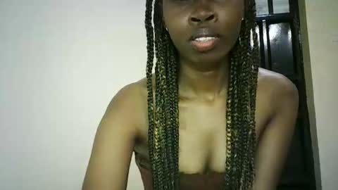 Snapshot of sunshine_g chatting on 10/13/25, 06:24 Sunshine online show from 10/13/25, 06:24